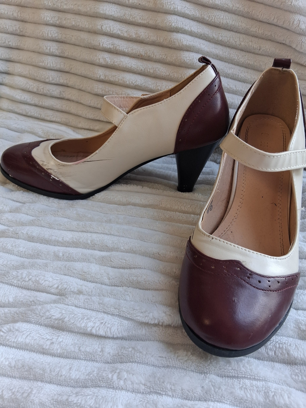 Chase + Chloe Two-Tone Mary Jane Heels in Cream and Burgundy